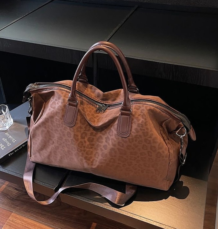 ساک باشگاهی و مسافرتی پلنگی قهوهای جادار مدل Urban Leopard