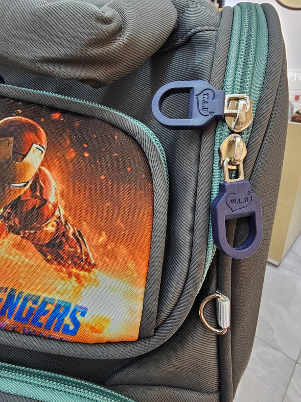 کوله پشتی کودک آیرون من Avengers مدل ابرقهرمانی