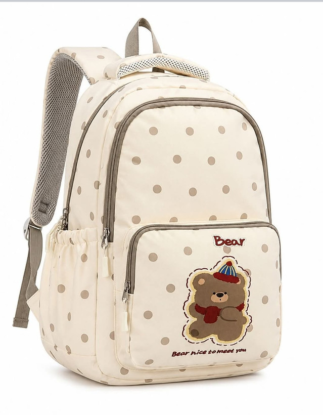 کوله پشتی خرسی Bear Dot کرم خالدار با آویز فانتزی
